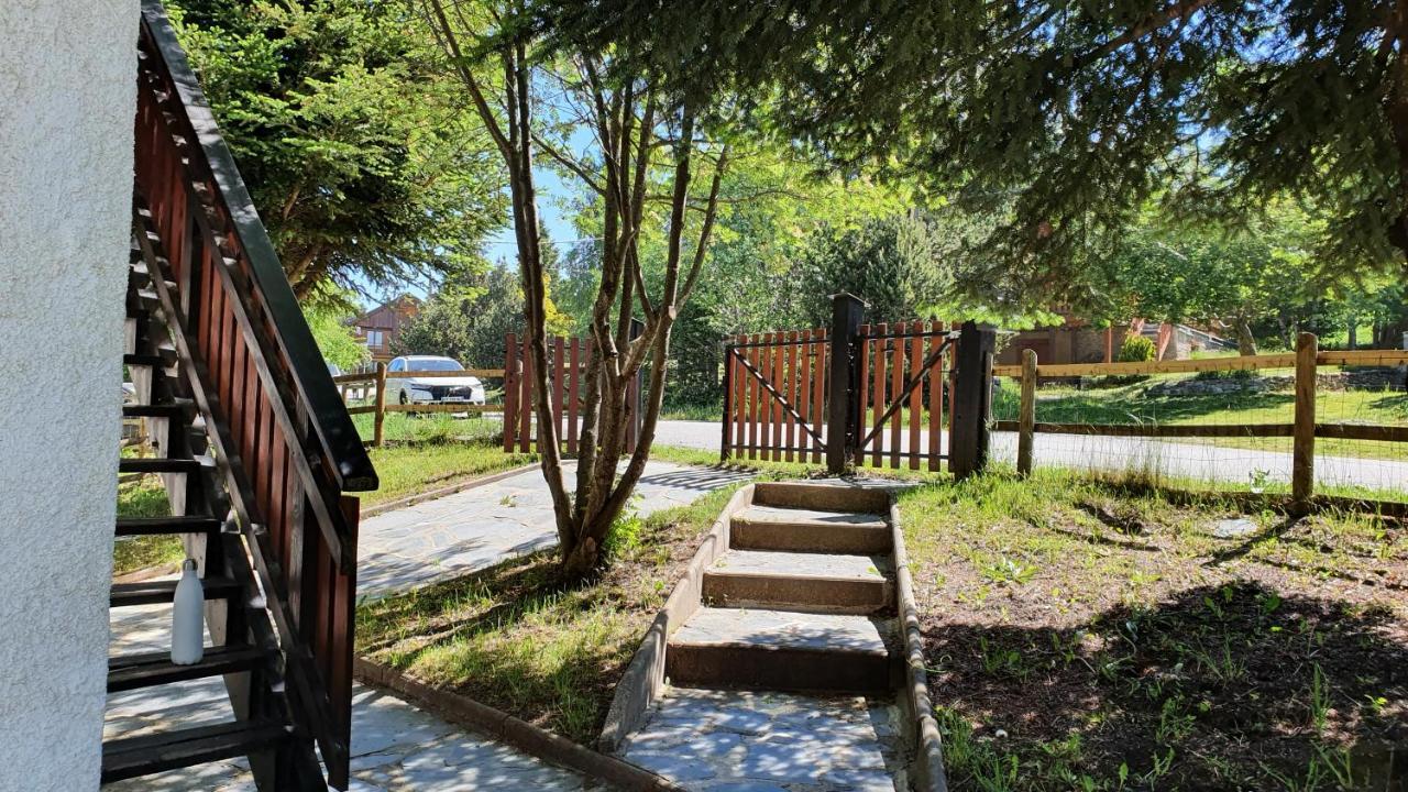 אן Chalet Individuel Les Sorbiers - 80M2 - Jardin - Barbecue - Wifi - Netflix - Ski & Randonnee - Pyrenees Catalanes Francaises - מראה חיצוני תמונה